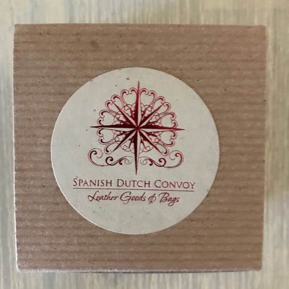 💙 Fabulous Art Inspired Wrist Watch - Picture 8 of 8